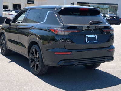 2026 Mitsubishi Outlander LE