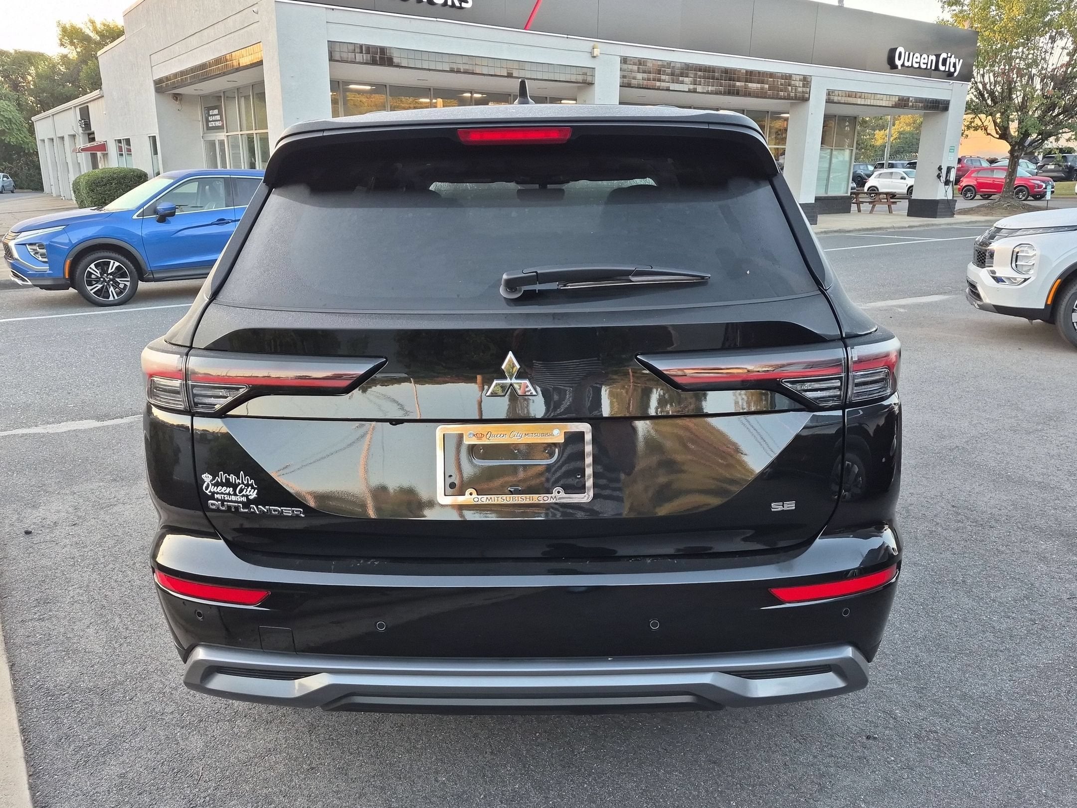 2026 Mitsubishi Outlander SE