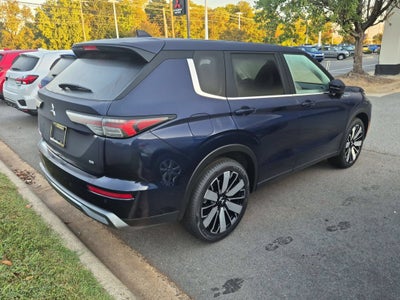 2026 Mitsubishi Outlander SE