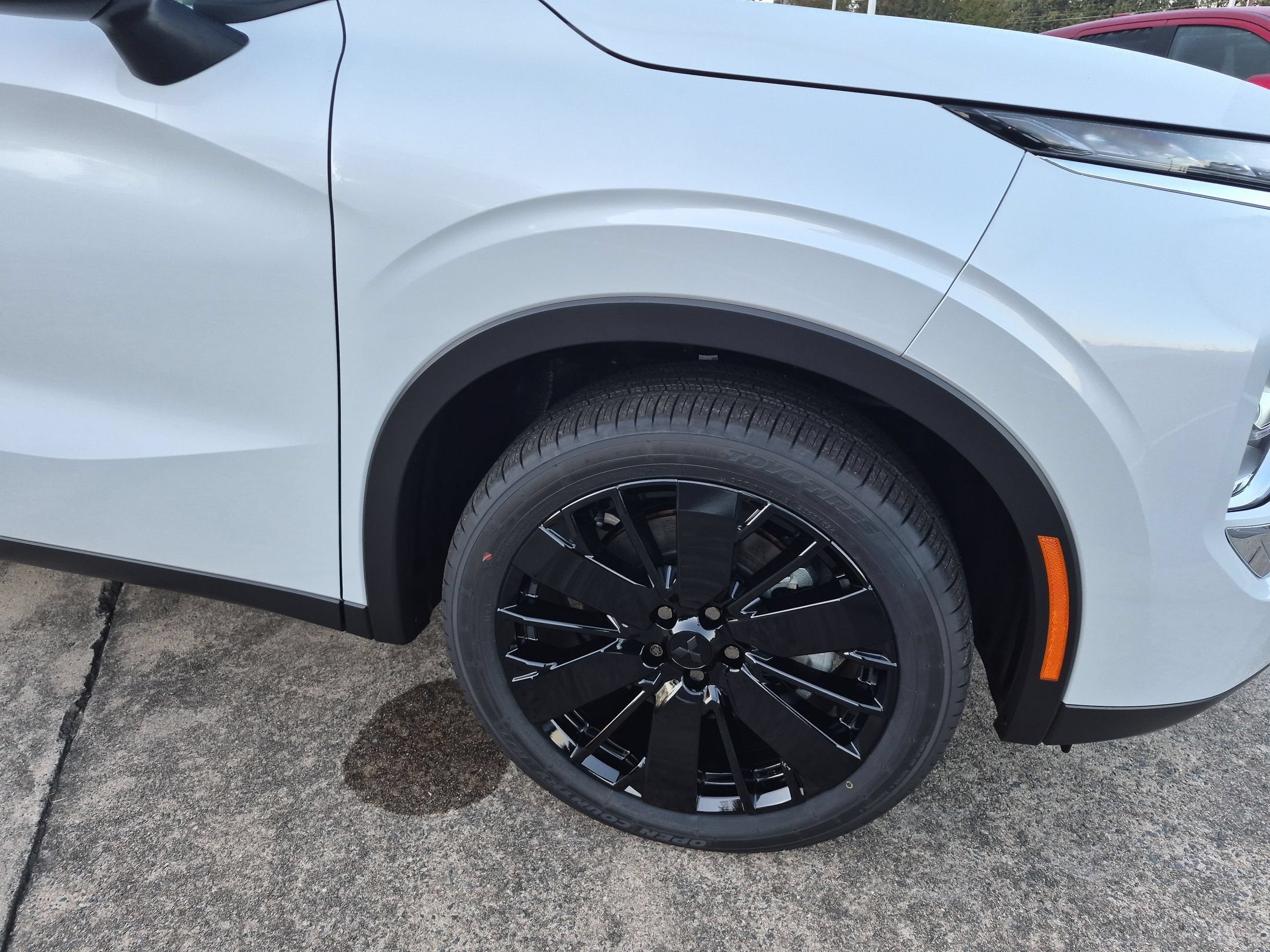 2026 Mitsubishi Outlander LE