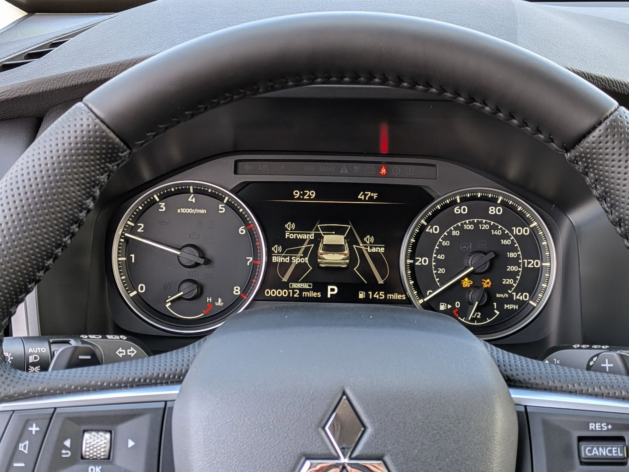 2026 Mitsubishi Outlander SE