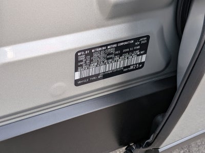 2026 Mitsubishi Outlander SE