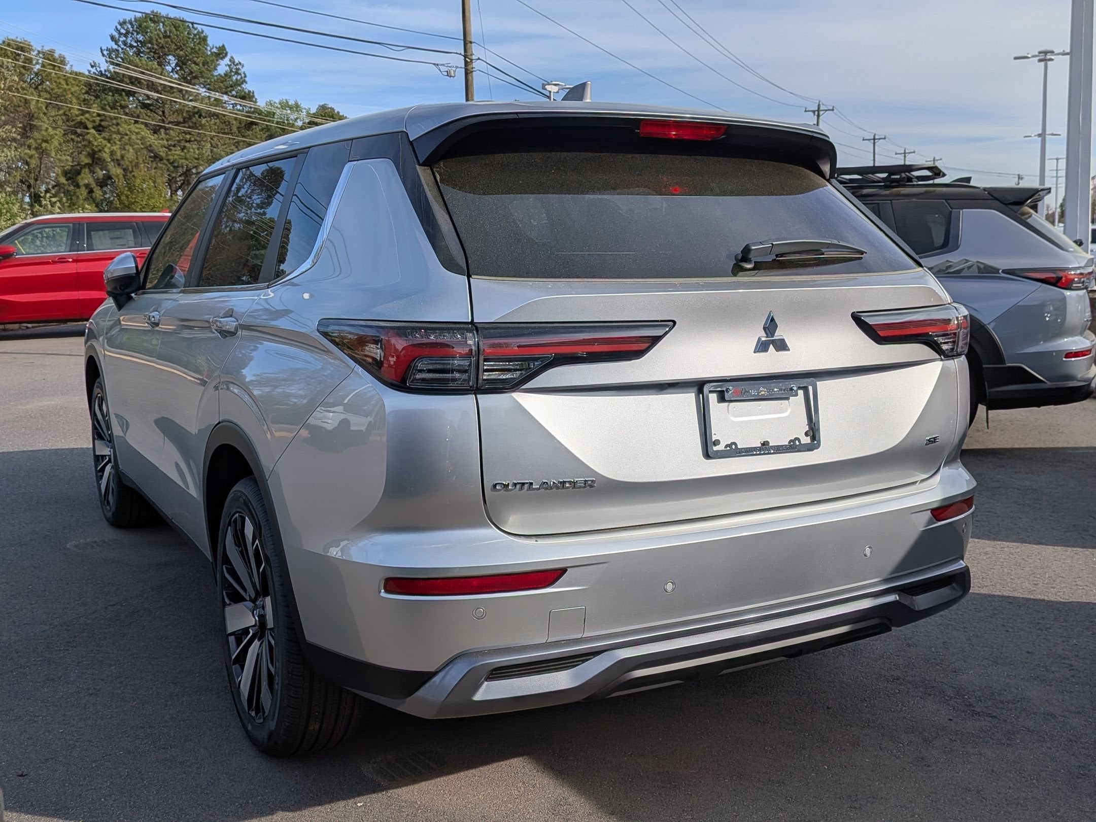 2026 Mitsubishi Outlander SE