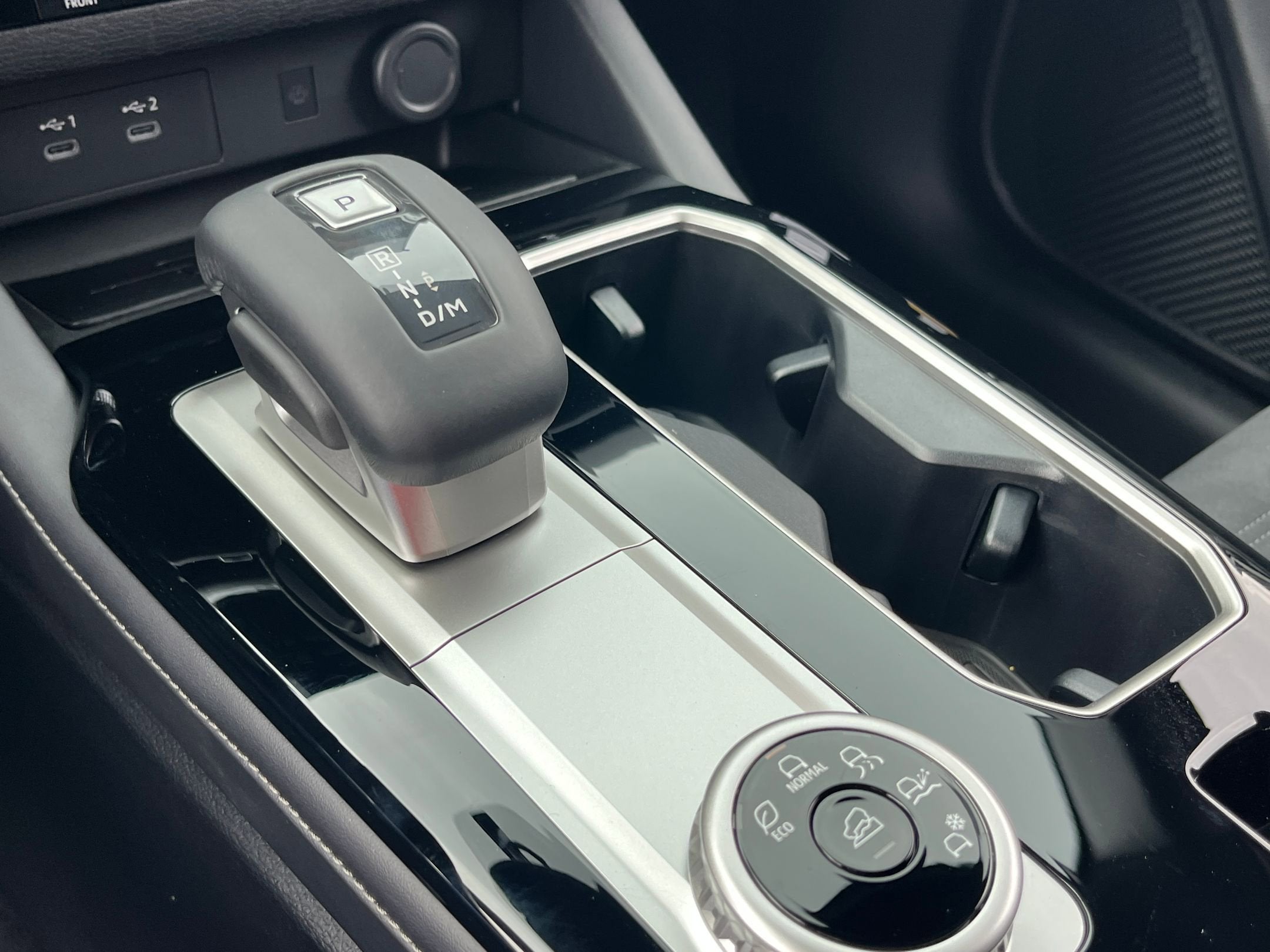 2026 Mitsubishi Outlander LE
