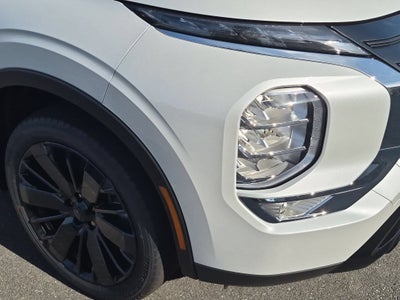 2026 Mitsubishi Outlander LE