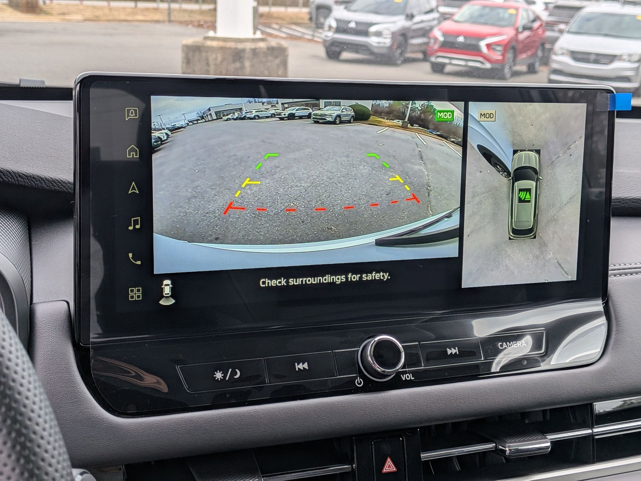 2026 Mitsubishi Outlander SE