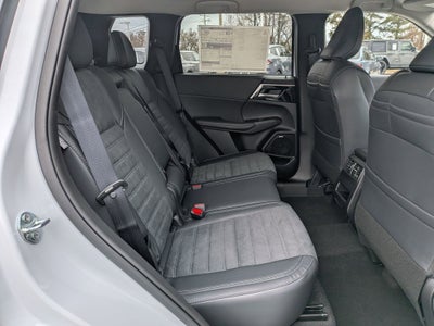 2026 Mitsubishi Outlander SE