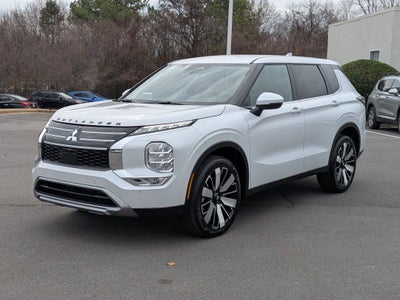 2026 Mitsubishi Outlander SE