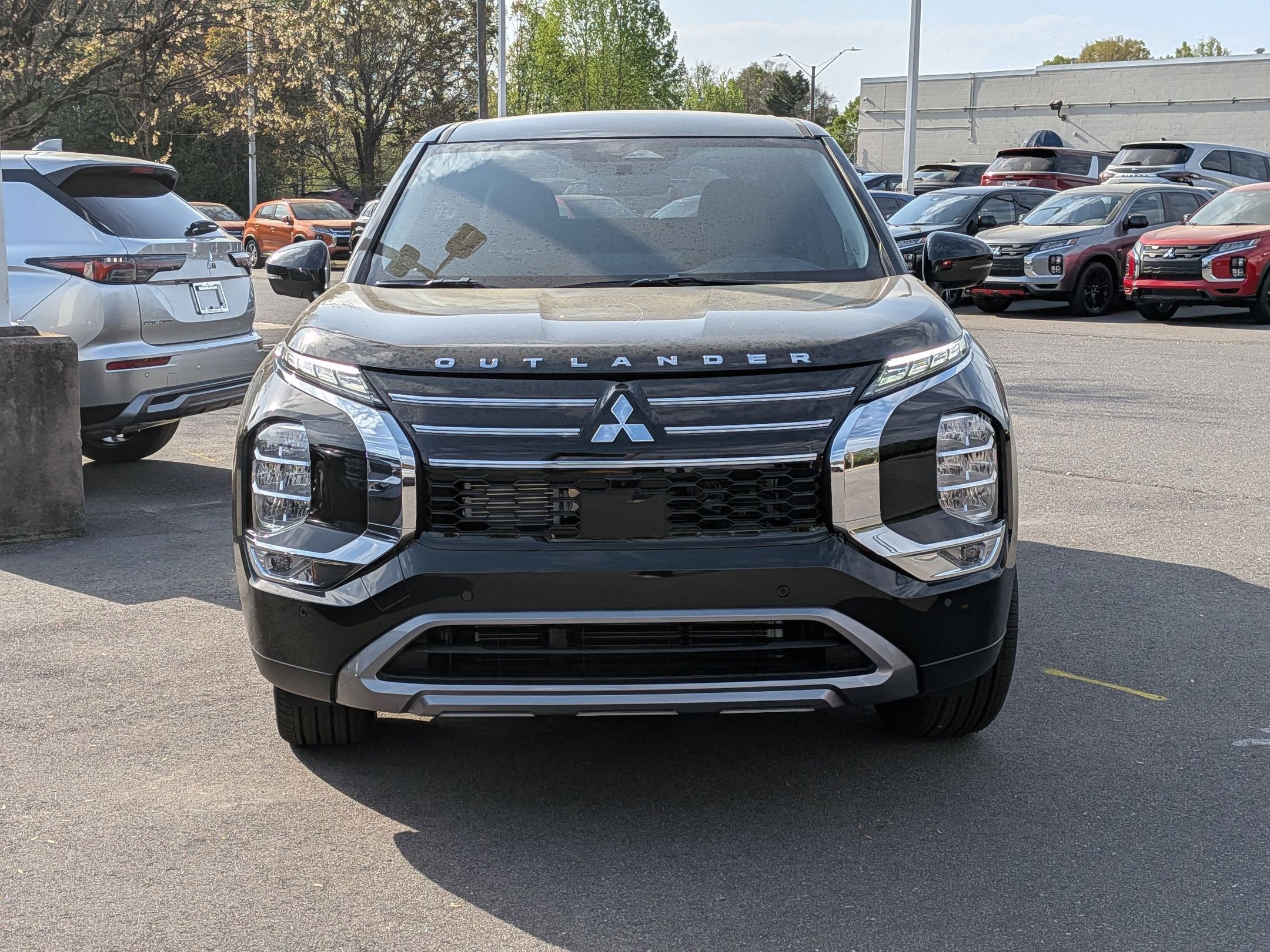 2026 Mitsubishi Outlander SE