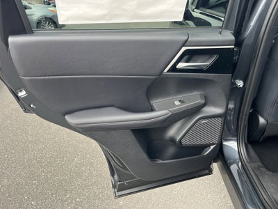 2026 Mitsubishi Outlander LE