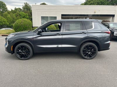 2026 Mitsubishi Outlander LE