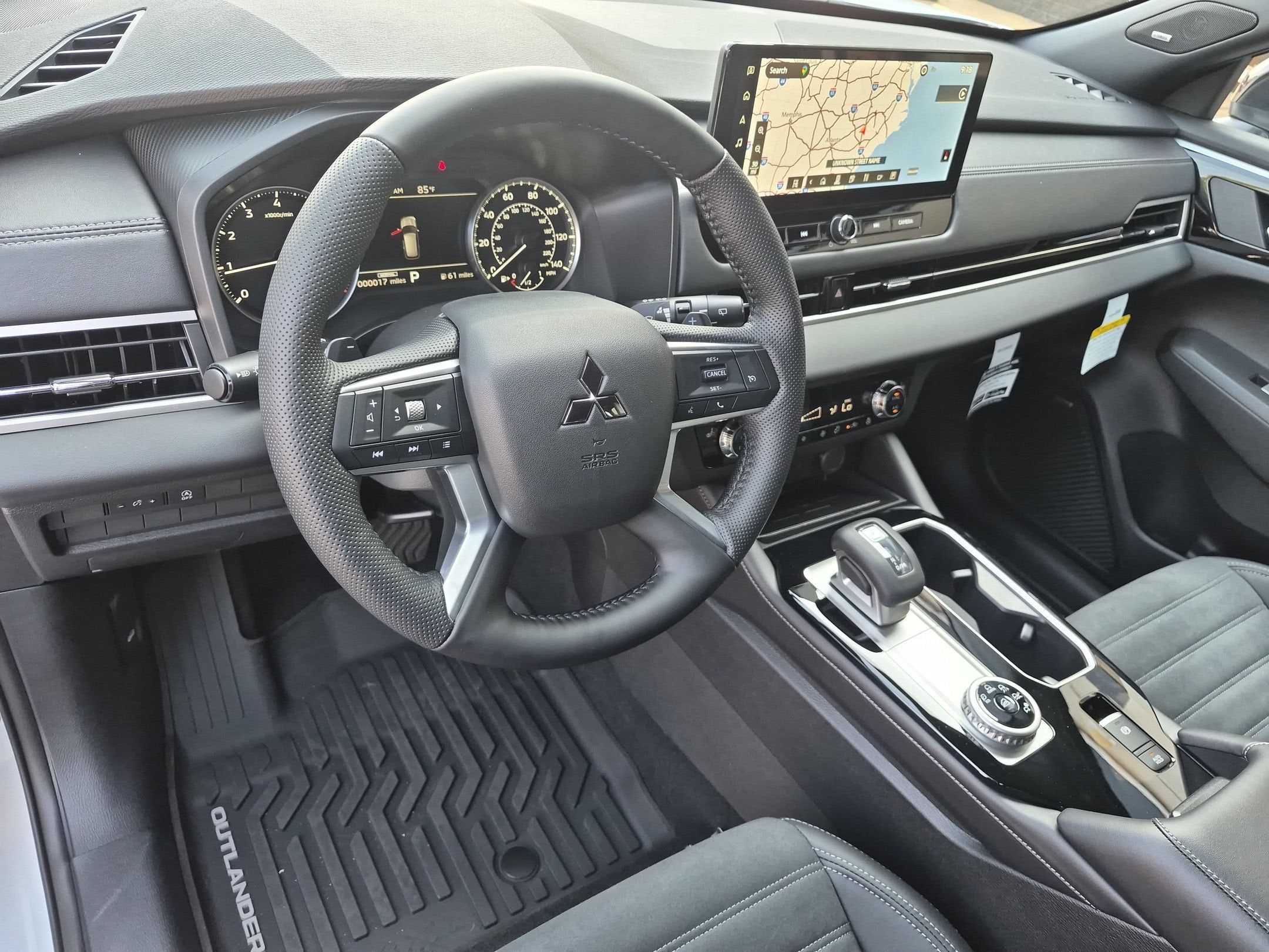 2026 Mitsubishi Outlander LE