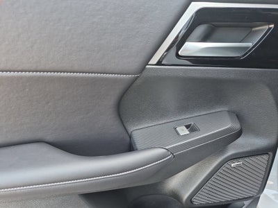 2026 Mitsubishi Outlander LE