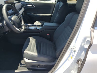 2026 Mitsubishi Outlander LE