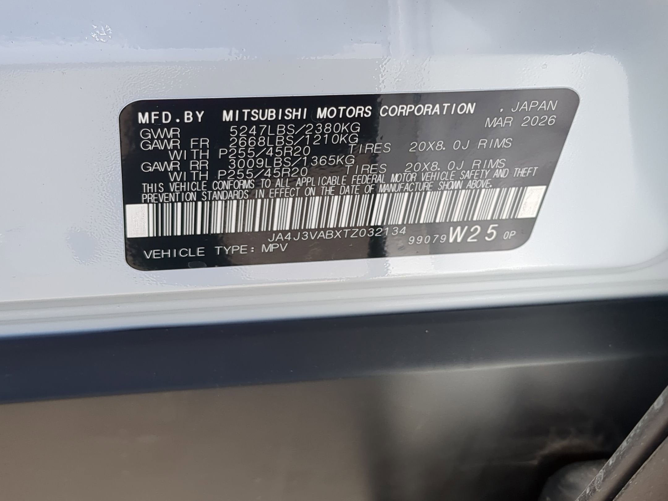 2026 Mitsubishi Outlander LE