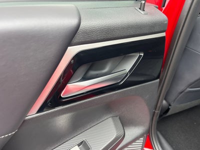 2026 Mitsubishi Outlander LE