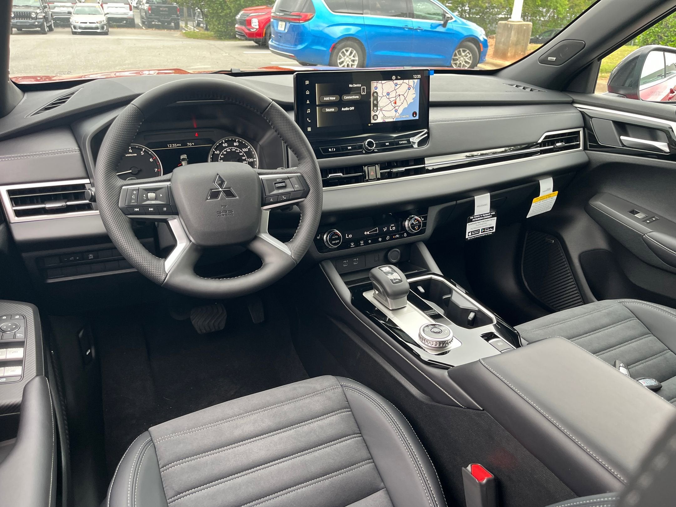 2026 Mitsubishi Outlander LE