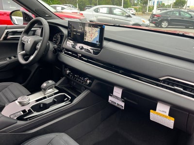2026 Mitsubishi Outlander LE