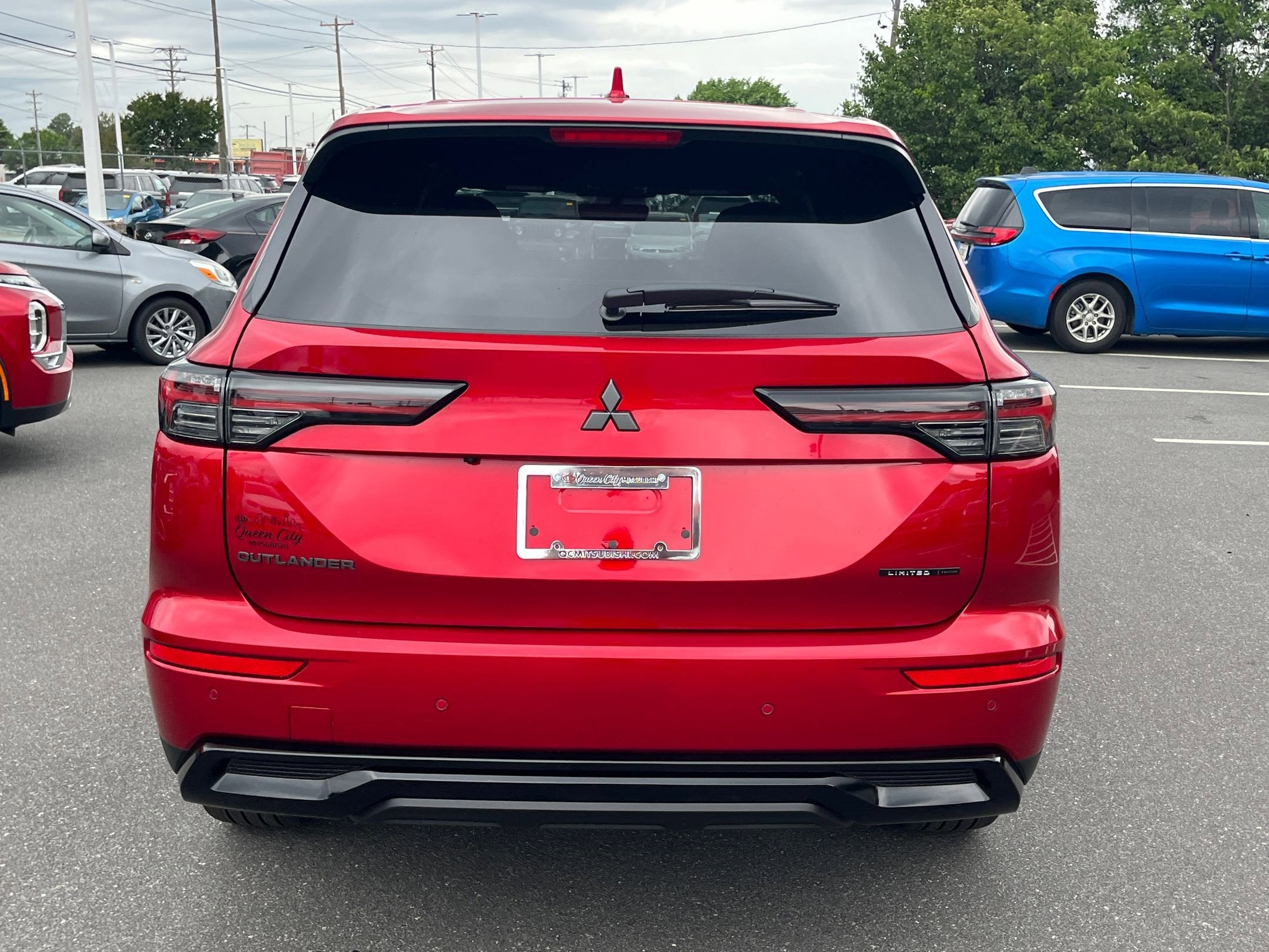 2026 Mitsubishi Outlander LE