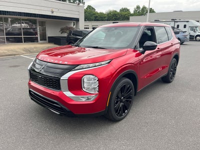 2026 Mitsubishi Outlander LE