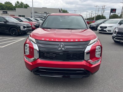 2026 Mitsubishi Outlander LE