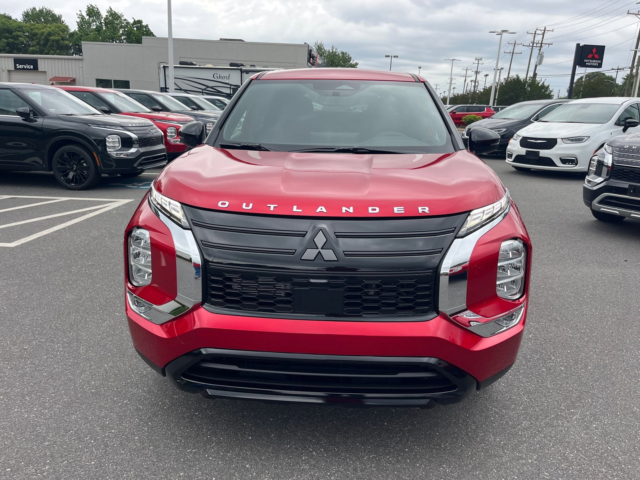 2026 Mitsubishi Outlander LE