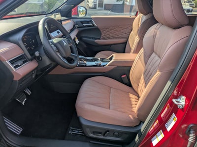 2025 Mitsubishi Outlander SEL