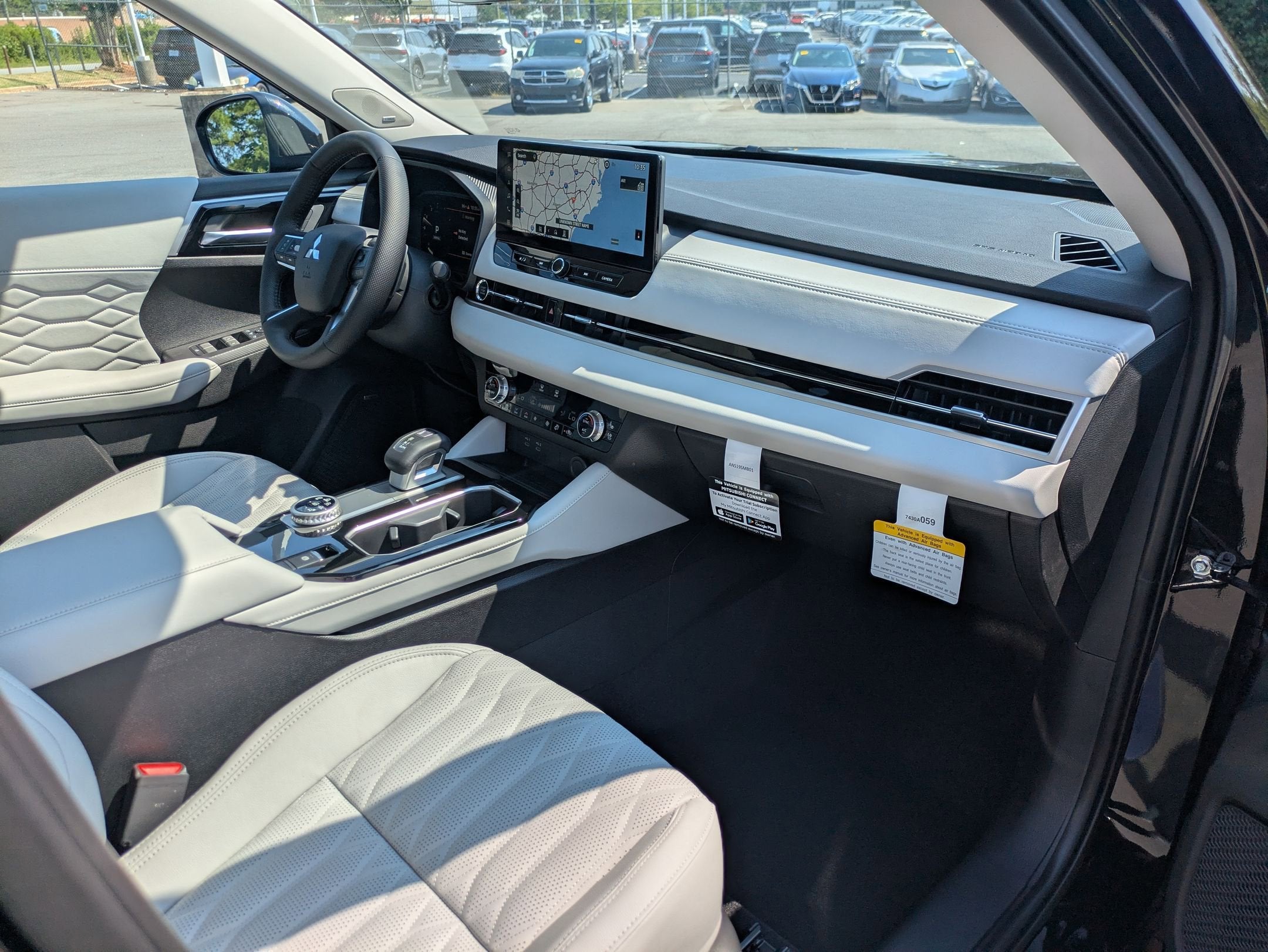 2025 Mitsubishi Outlander SEL