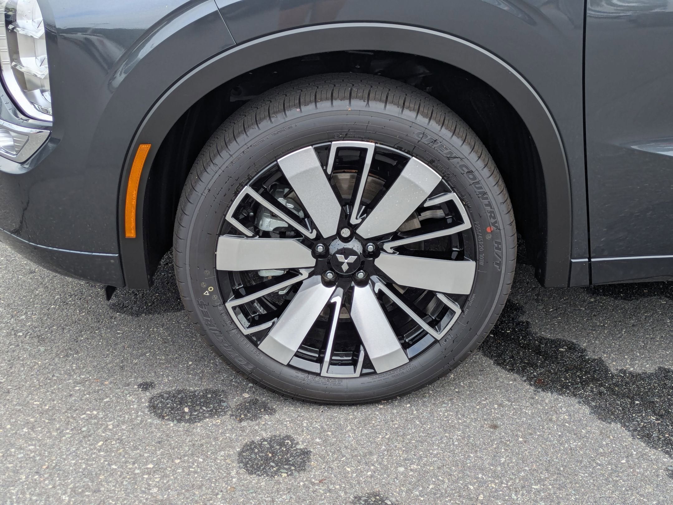 2025 Mitsubishi Outlander SEL