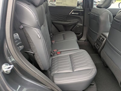 2025 Mitsubishi Outlander SEL