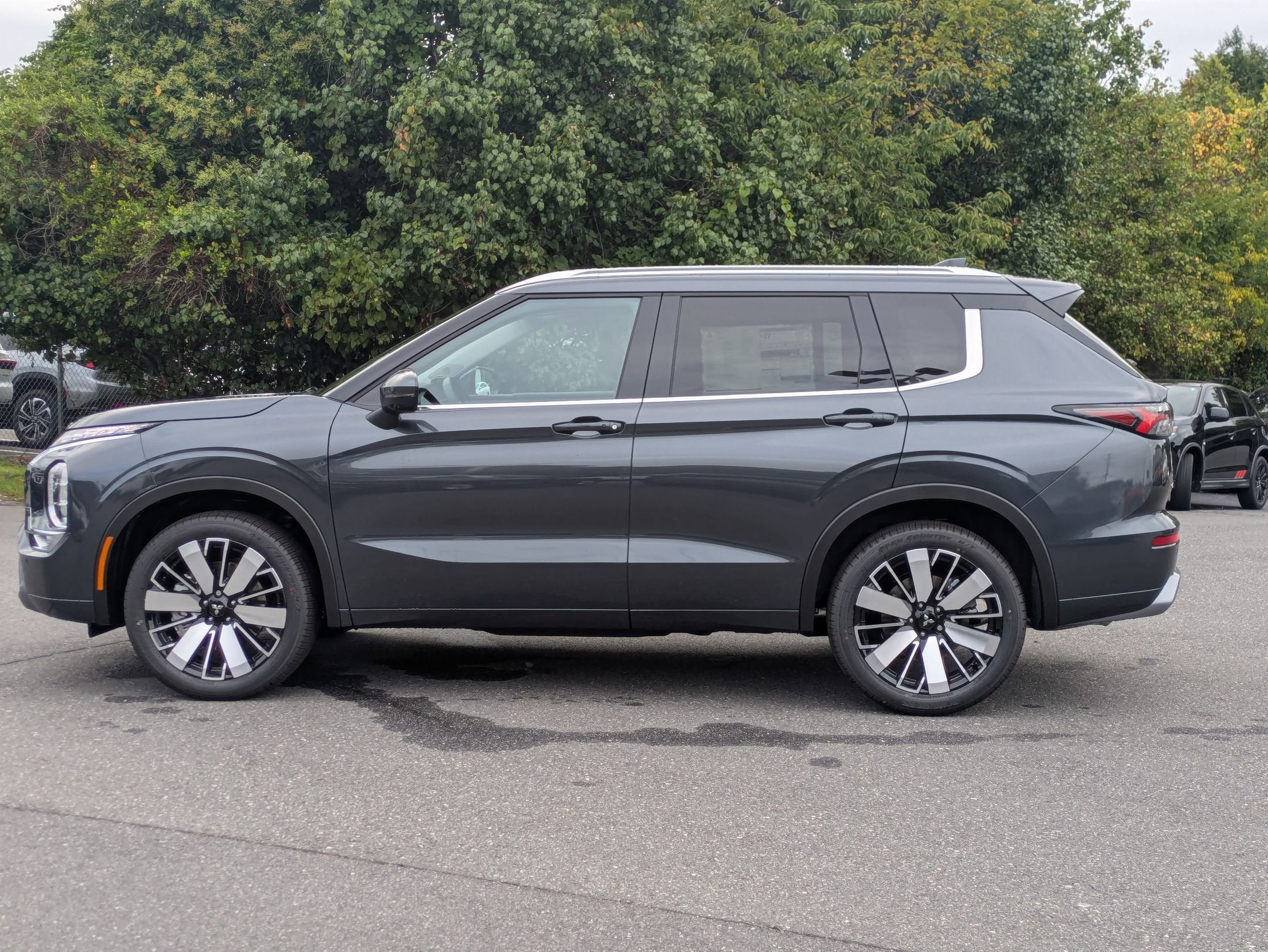 2025 Mitsubishi Outlander SEL