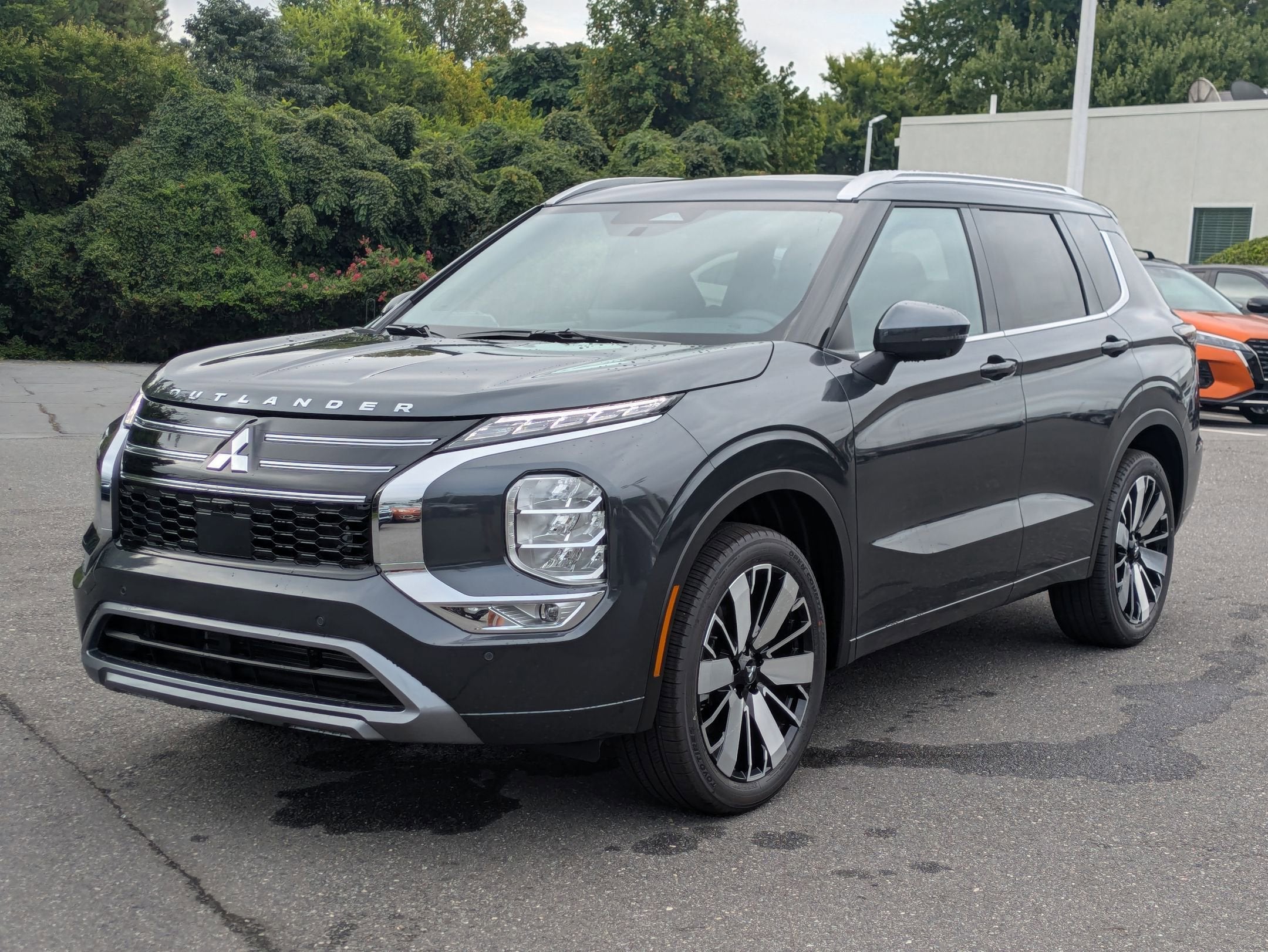 2025 Mitsubishi Outlander SEL