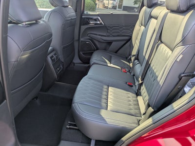 2025 Mitsubishi Outlander SEL