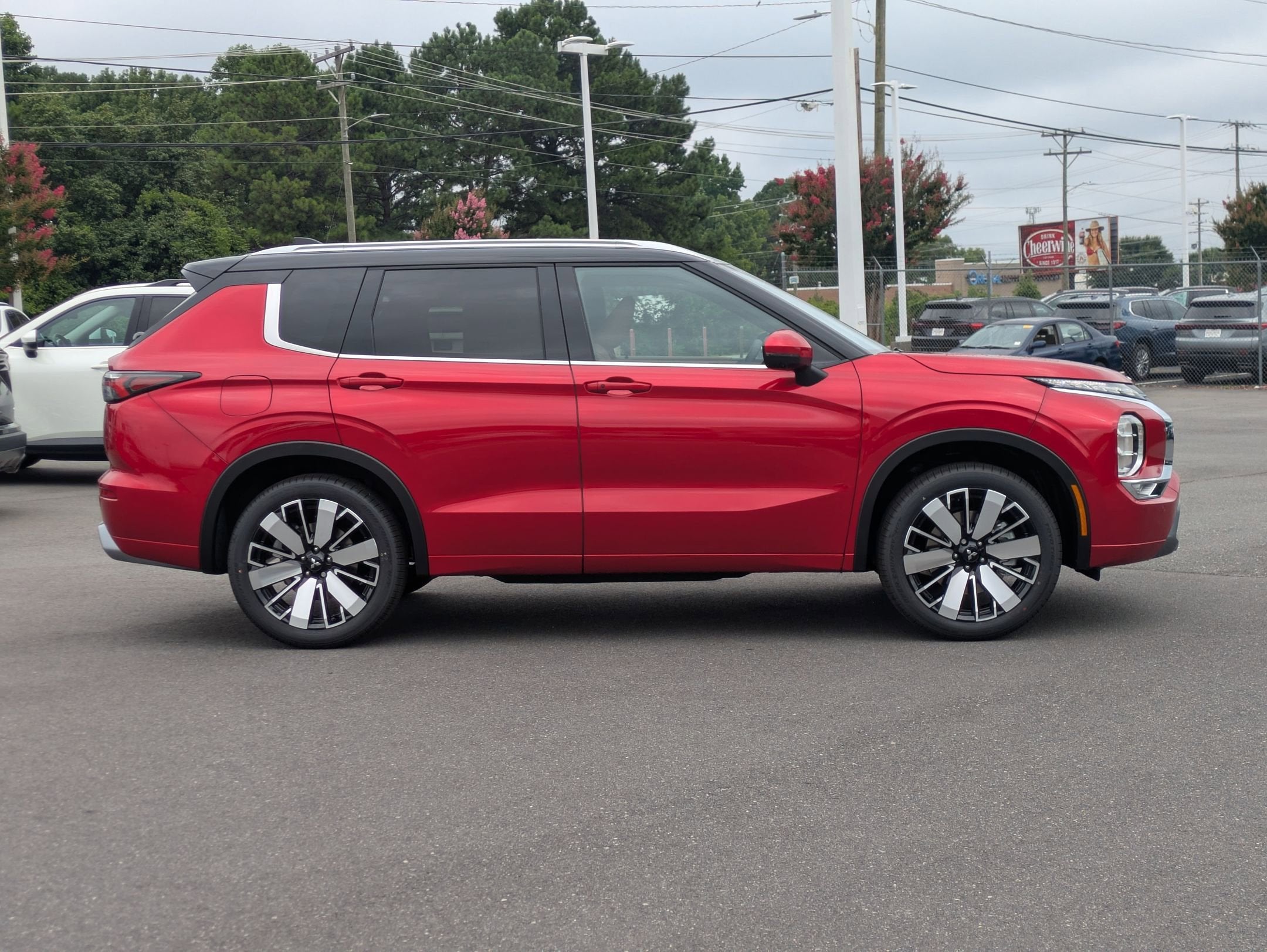 2025 Mitsubishi Outlander SEL