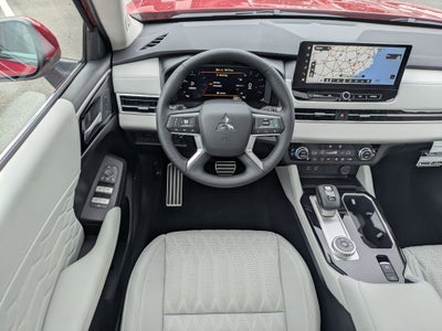 2025 Mitsubishi Outlander SEL