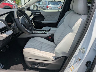 2025 Mitsubishi Outlander SEL