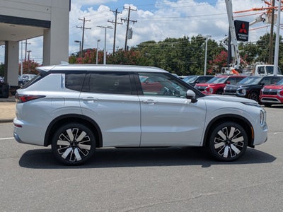 2025 Mitsubishi Outlander SEL