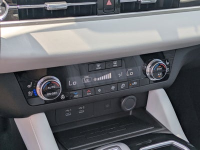 2025 Mitsubishi Outlander SEL