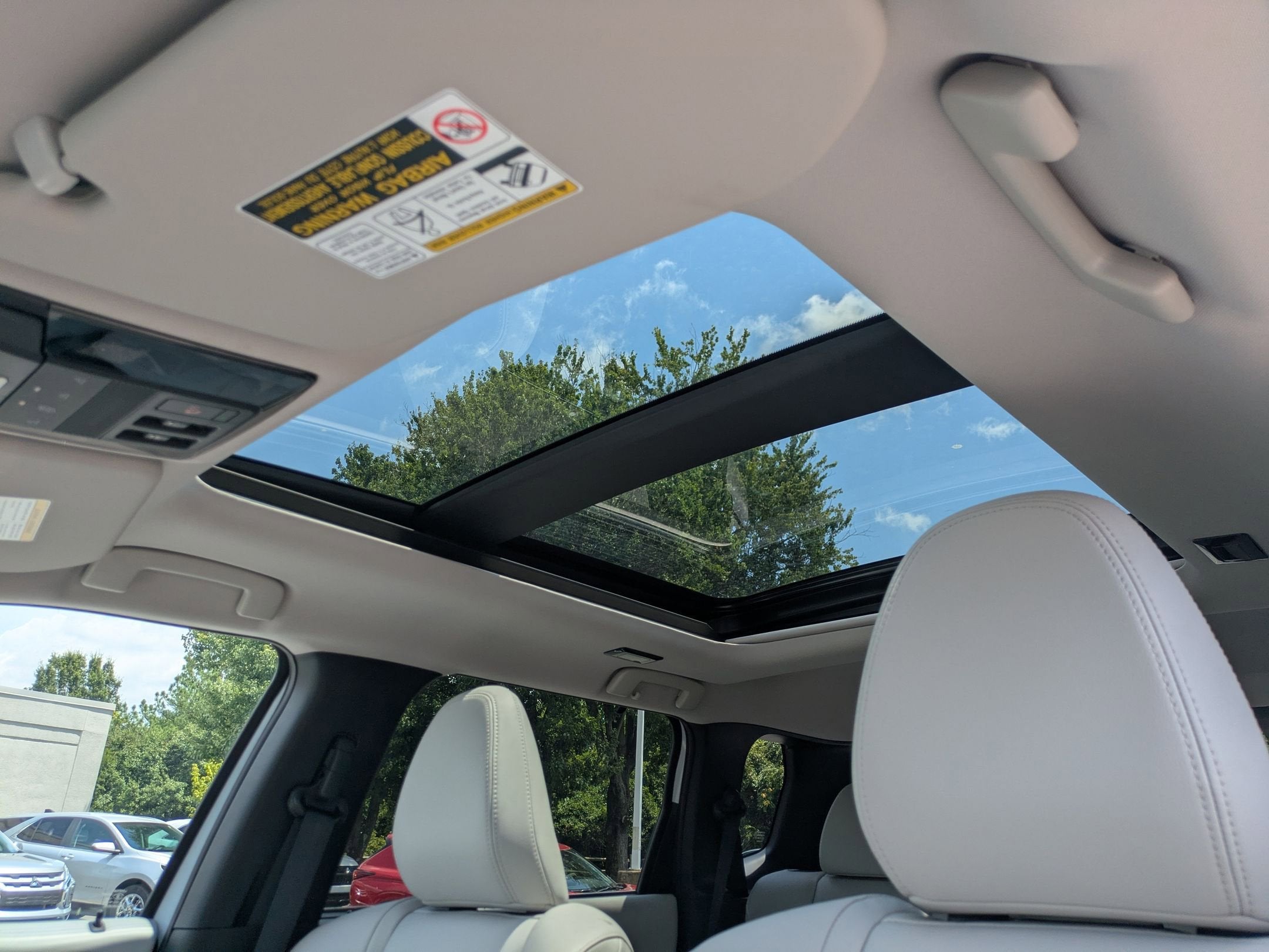 2025 Mitsubishi Outlander SEL