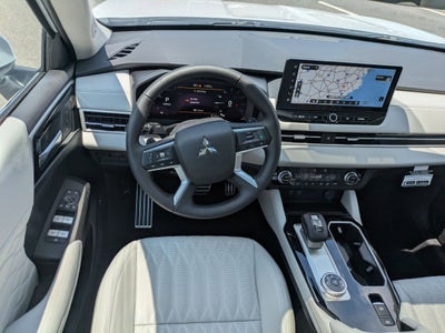 2025 Mitsubishi Outlander SEL