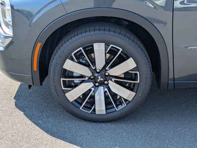 2025 Mitsubishi Outlander SEL