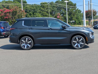 2025 Mitsubishi Outlander SEL