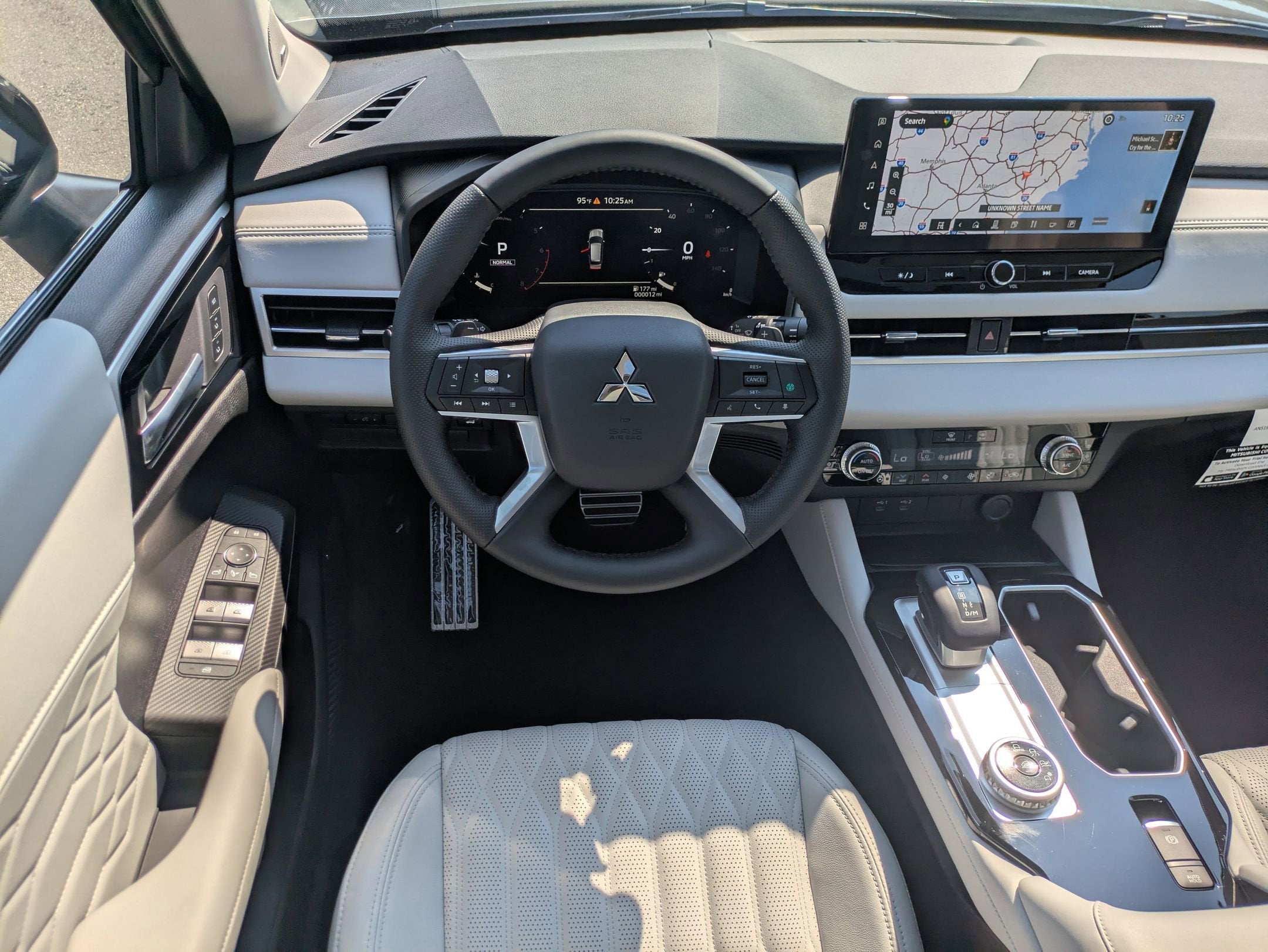 2025 Mitsubishi Outlander SEL