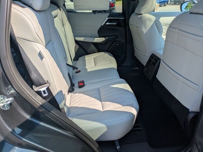 2025 Mitsubishi Outlander SEL