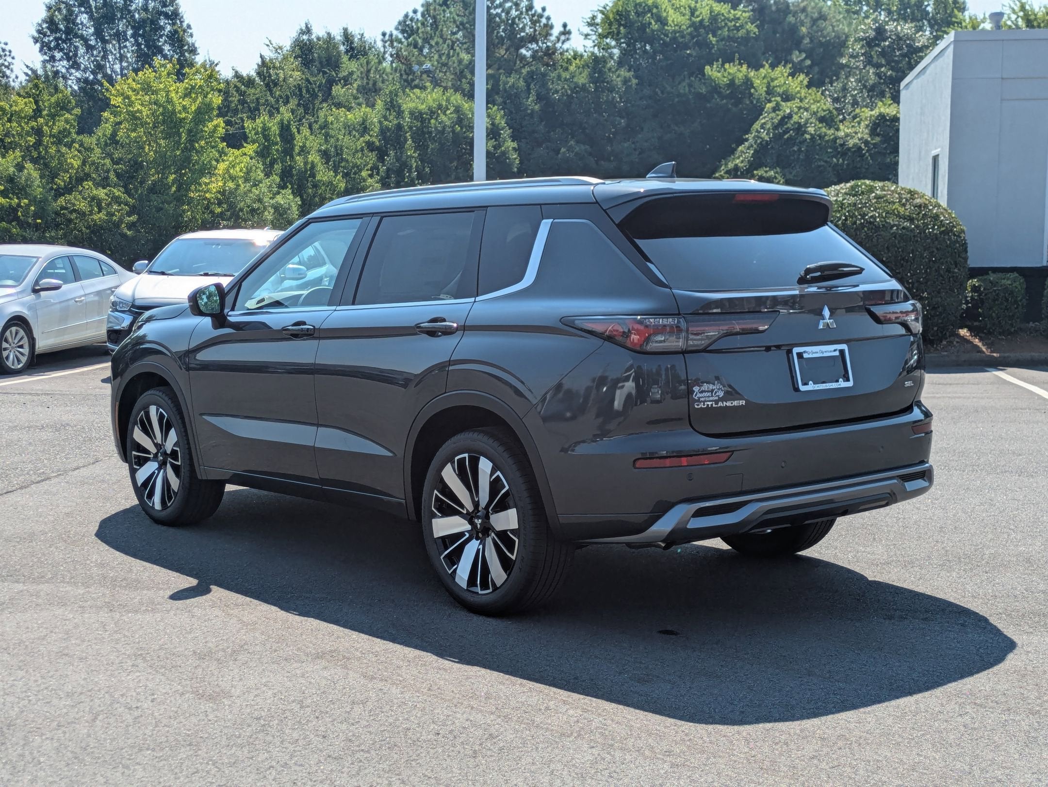 2025 Mitsubishi Outlander SEL