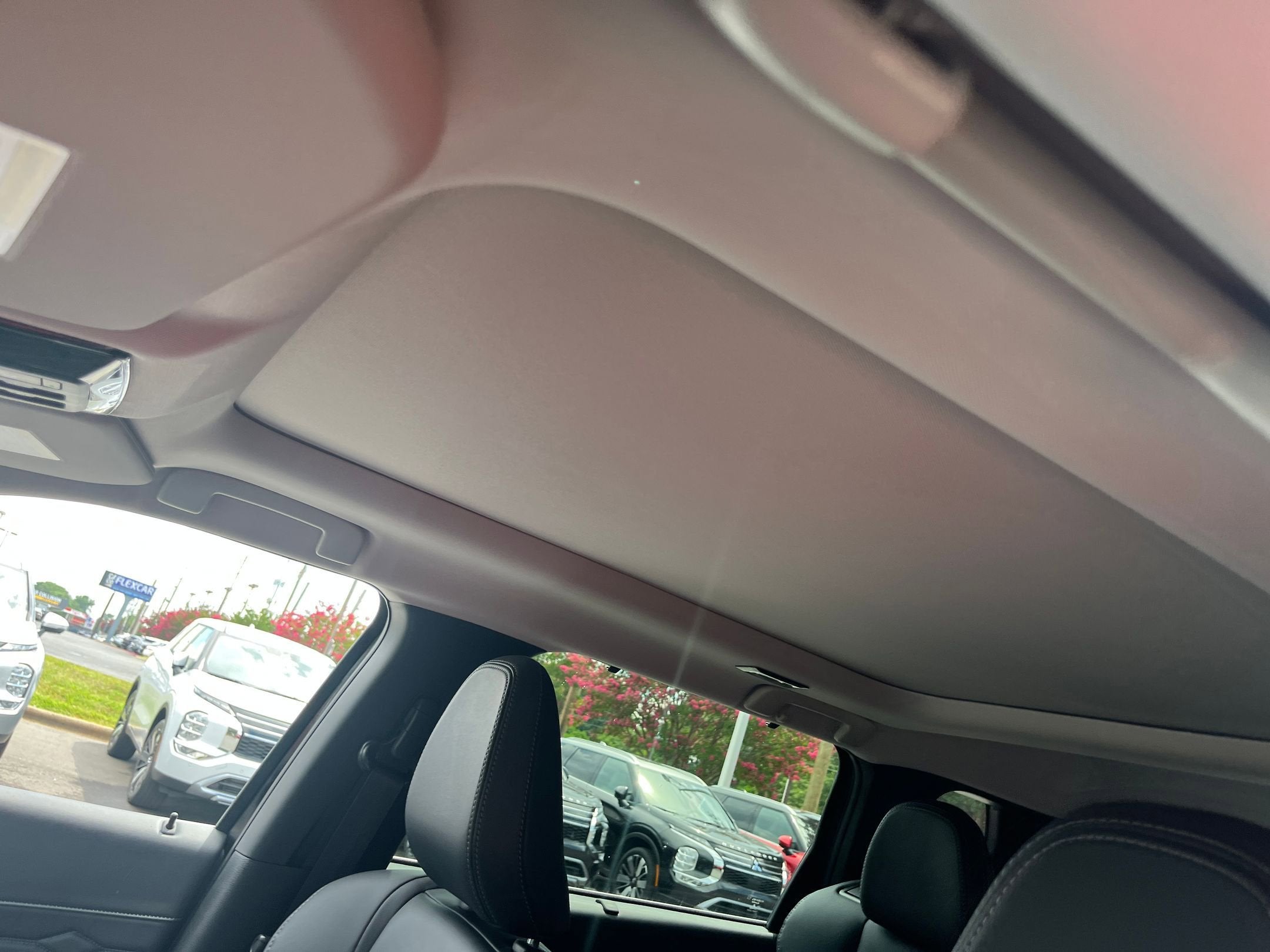 2025 Mitsubishi Outlander SEL