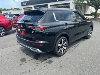 2025 Mitsubishi Outlander SEL