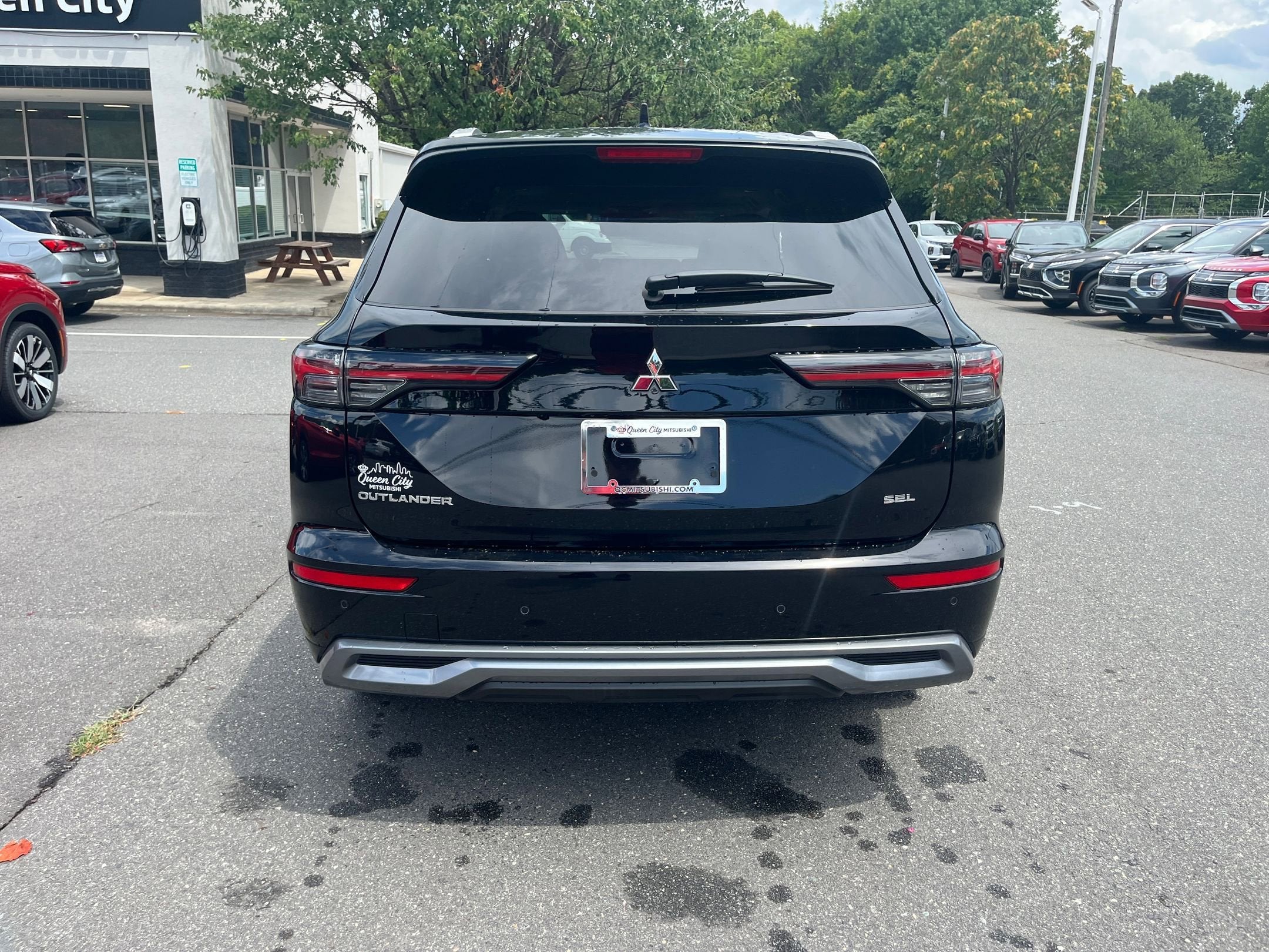 2025 Mitsubishi Outlander SEL