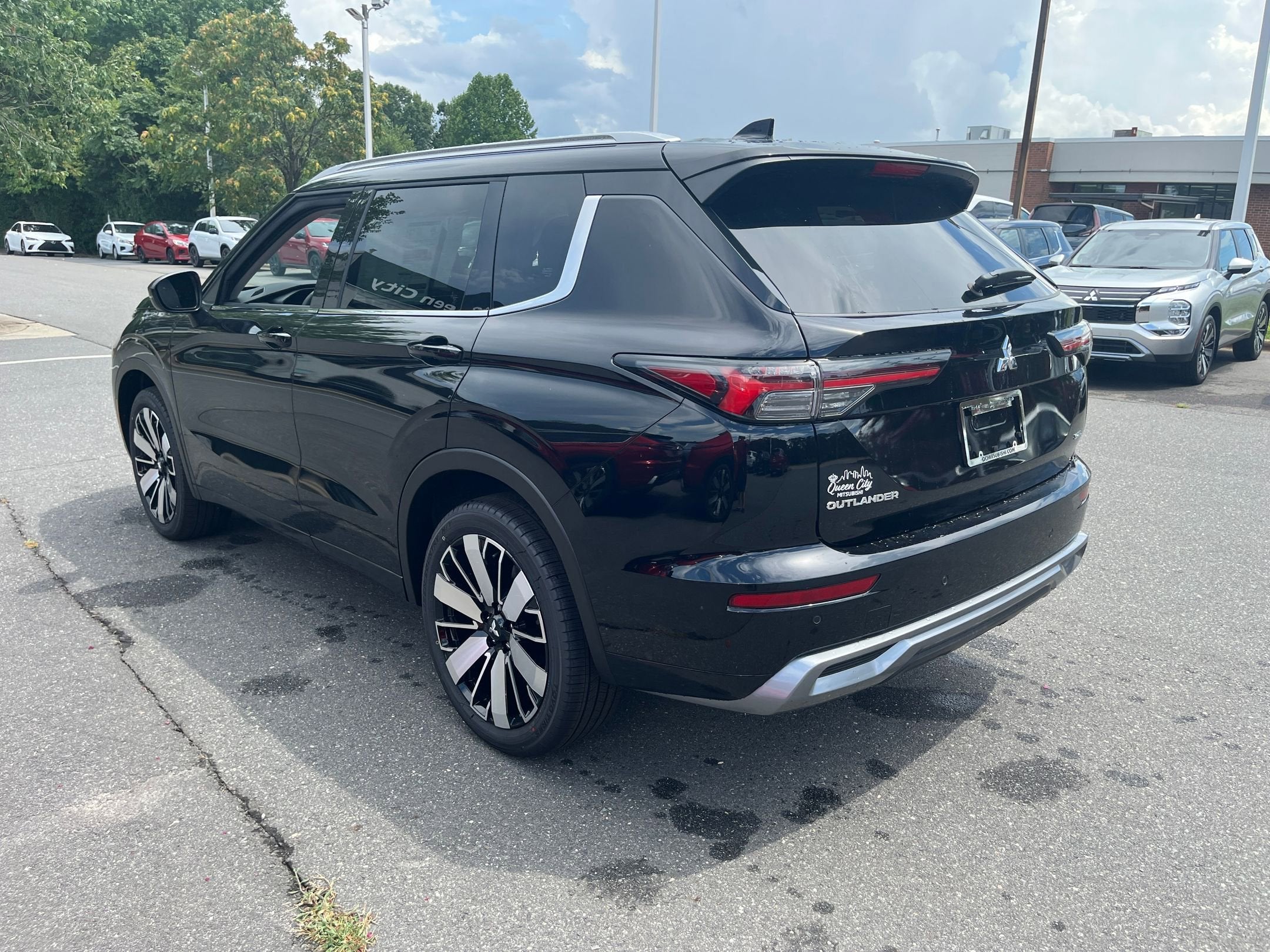 2025 Mitsubishi Outlander SEL