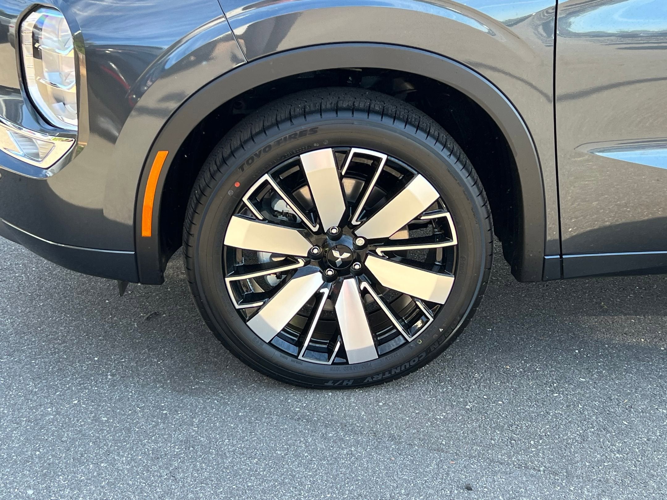 2026 Mitsubishi Outlander SEL